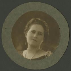 Maria Cristina Mendoza De la Barrera.
