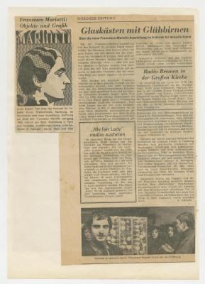 "Glaskasten mit Glühbirnen"