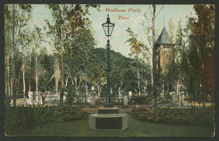 Miraflores (Perú). Plaza