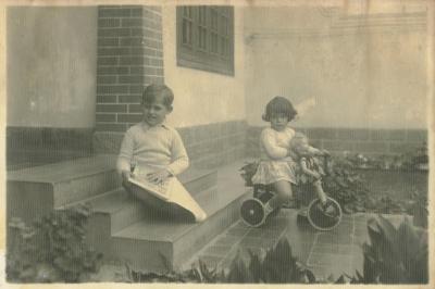 José Sabogal Wiesse y Rosa Teresa Sabogal Wiesse