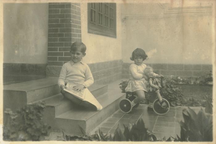 José Sabogal Wiesse y Rosa Teresa Sabogal Wiesse