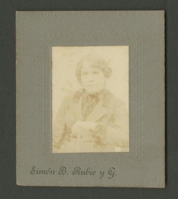 Retrato de Manuela Sabogal