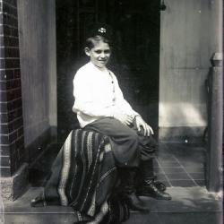 José Sabogal Wiesse sentado