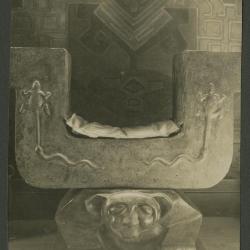 Sillón en casa de las hermanas Izcue