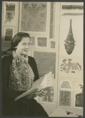 Elena Izcue y su libro "El arte peruano en la escuela"
