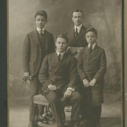 Rafael Larco e hijos