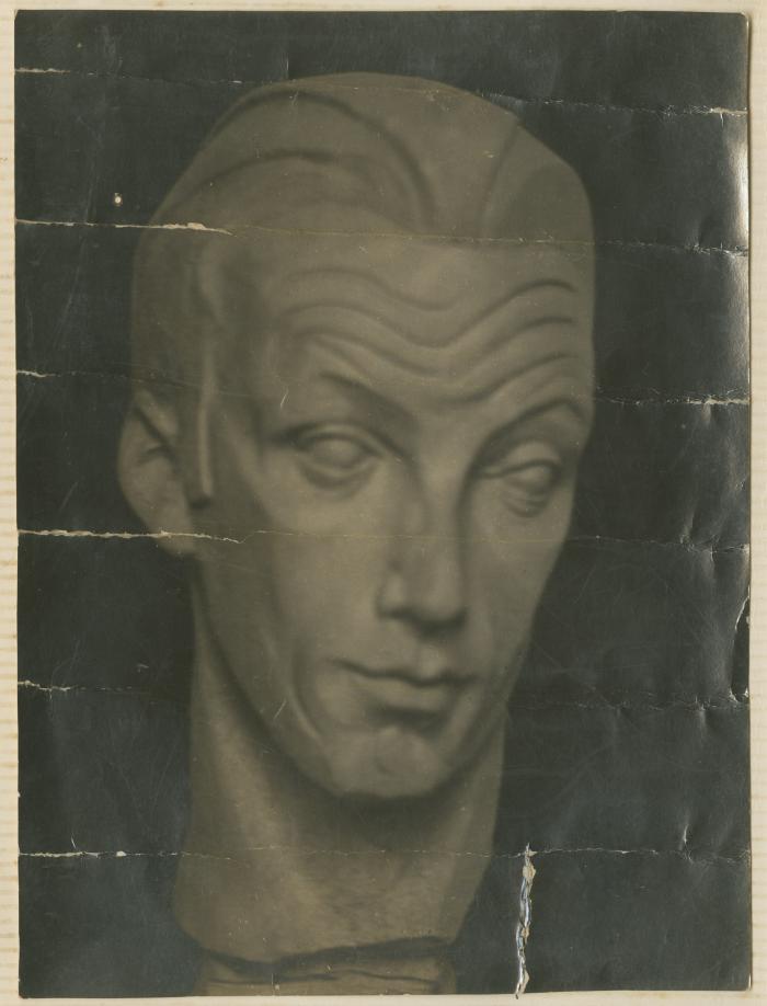 Escultura de Carlos Quízpez Asín 