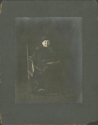 Julia Falcón de Baca-Flor