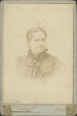 Julia Falcón de Baca-Flor