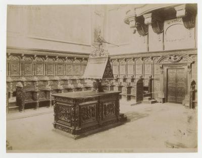 "8502 Coro nella chiesa di S. Severno. Nappoli"