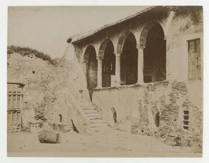 "224 Avanzi di un monastero ROMA"